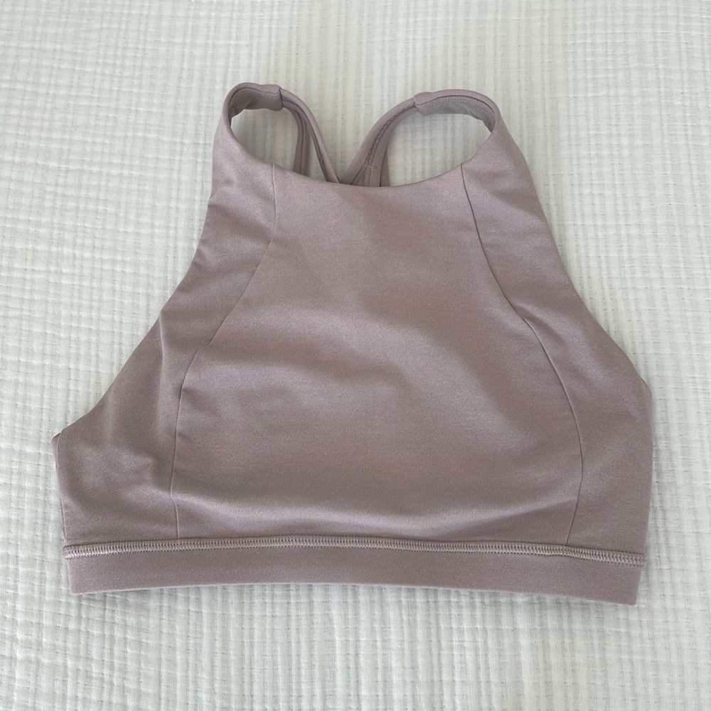 Lululemon sports bra size 4